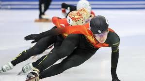 奥斯梅恩意甲25球，那不勒斯标价1.2亿